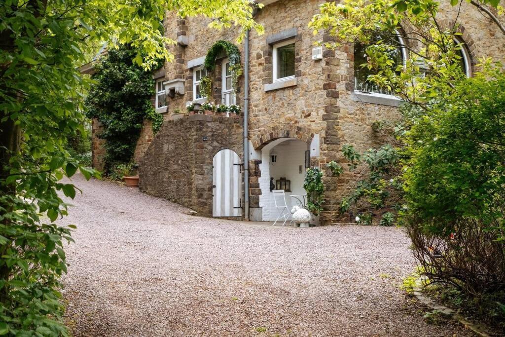 Gite De Charme Au Milieu Du Monde Namur Exterior foto